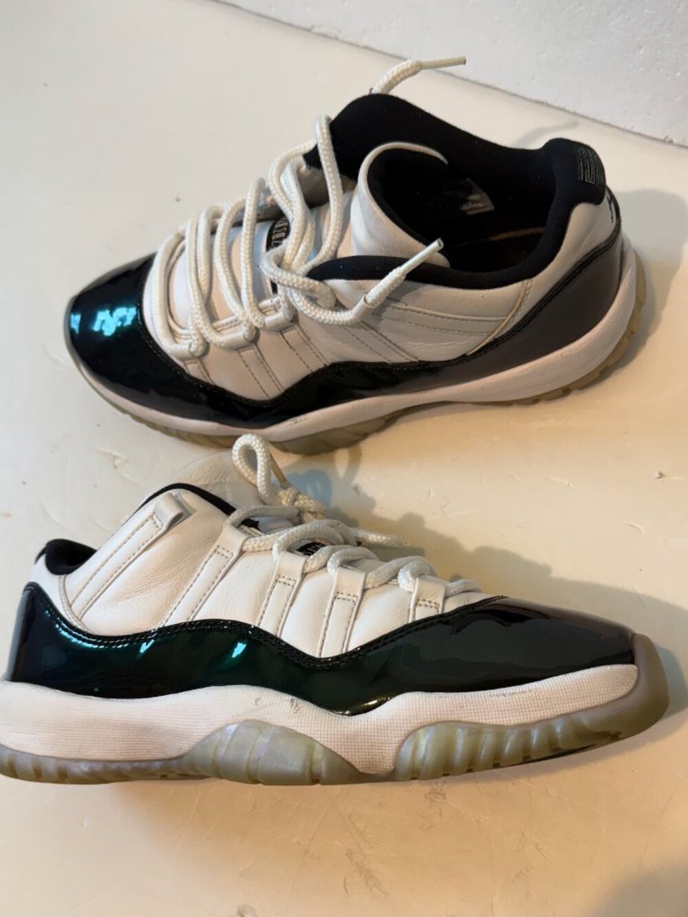 Air Jordan 11 Retro Low Iridescent Men’s Size 10 (528895-145)  Easter-Themed